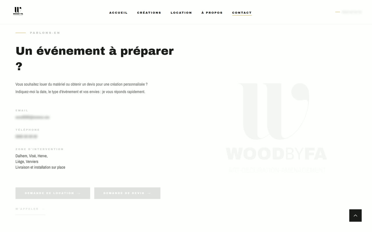 Section contact « Un événement à préparer ? » avec les coordonnées floutées et deux boutons.